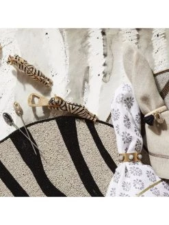 JOANNA BUCHANAN Cabochon Napkin Rings 4-Piece Set -JOANNA BUCHANAN Sales unnamed file 425